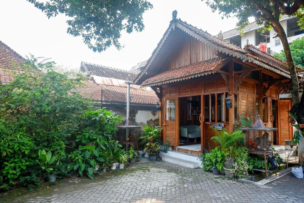 Reddoorz Syariah Near Plengkung Gading 2 Otel Yogyakarta Dış mekan fotoğraf
