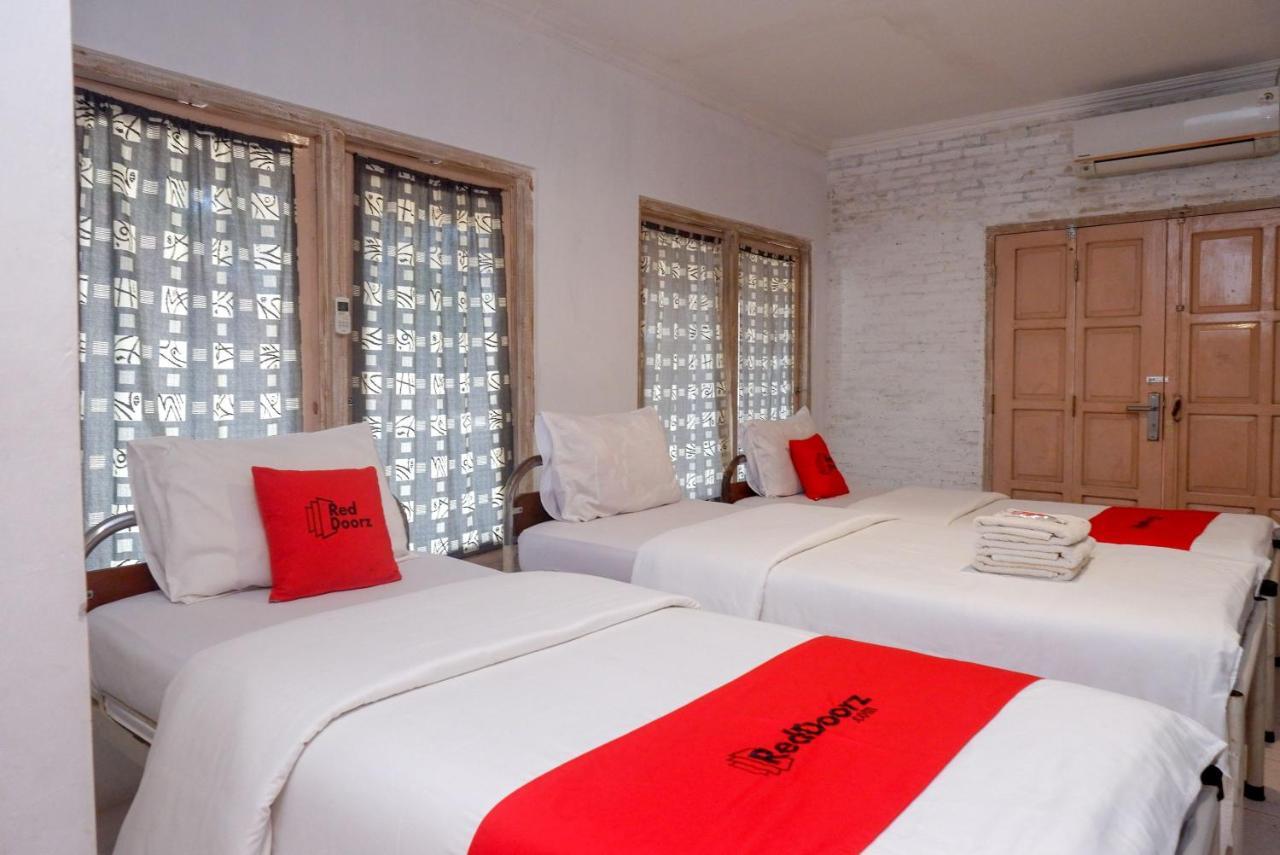 Reddoorz Syariah Near Plengkung Gading 2 Otel Yogyakarta Dış mekan fotoğraf