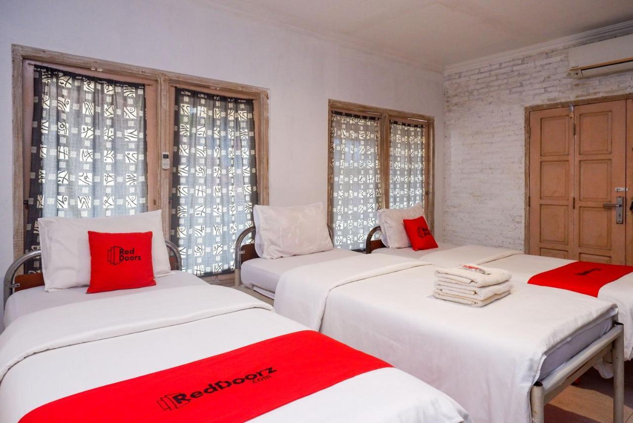 Reddoorz Syariah Near Plengkung Gading 2 Otel Yogyakarta Dış mekan fotoğraf