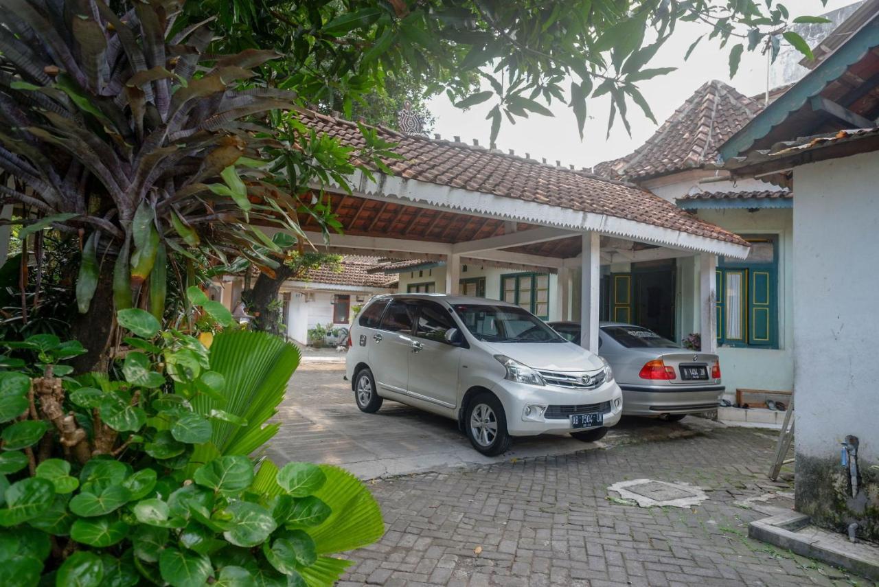 Reddoorz Syariah Near Plengkung Gading 2 Otel Yogyakarta Dış mekan fotoğraf