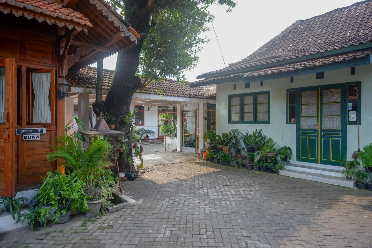 Reddoorz Syariah Near Plengkung Gading 2 Otel Yogyakarta Dış mekan fotoğraf