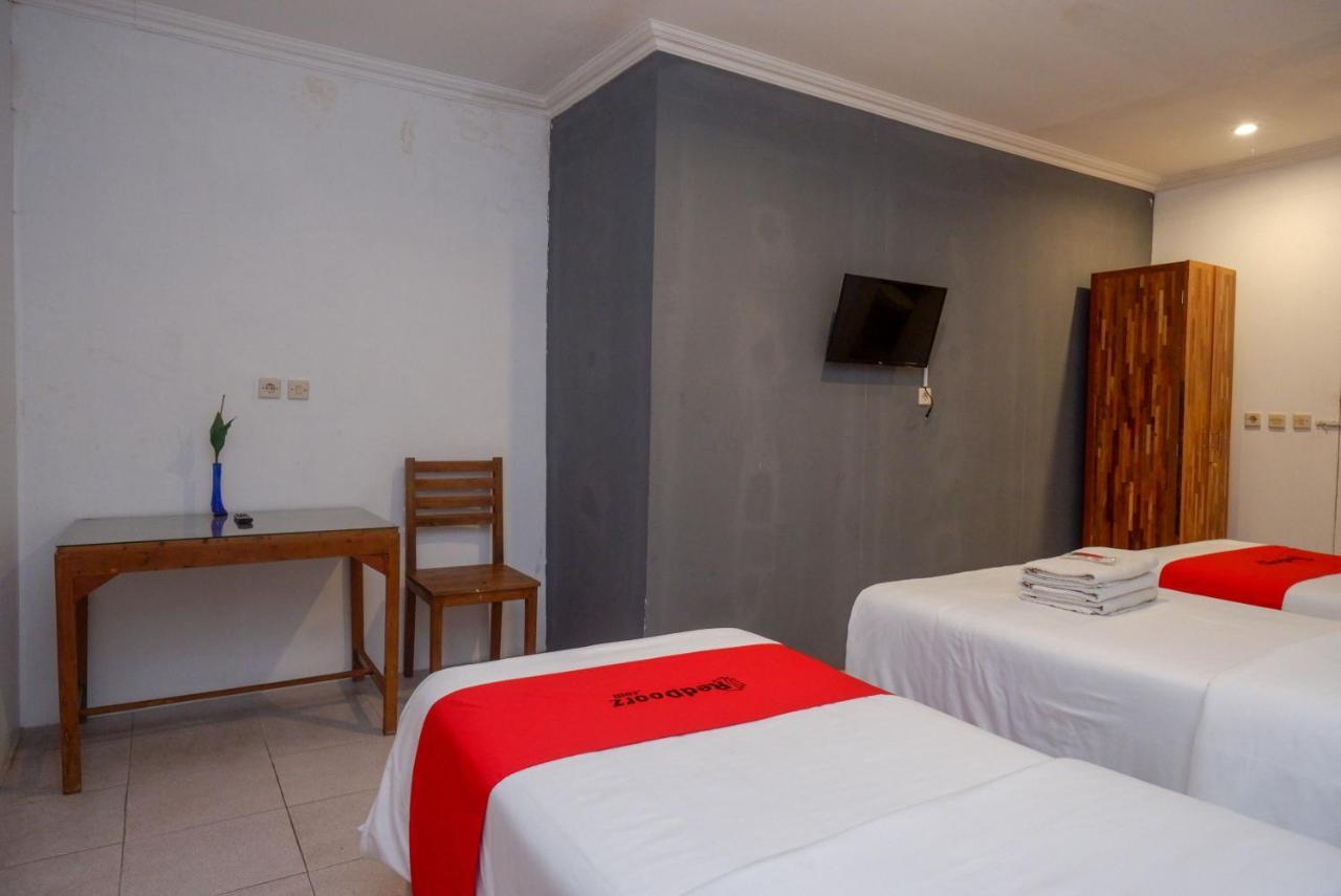 Reddoorz Syariah Near Plengkung Gading 2 Otel Yogyakarta Dış mekan fotoğraf