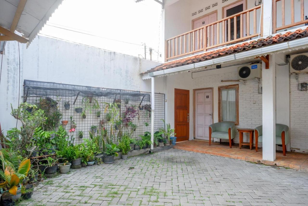 Reddoorz Syariah Near Plengkung Gading 2 Otel Yogyakarta Dış mekan fotoğraf